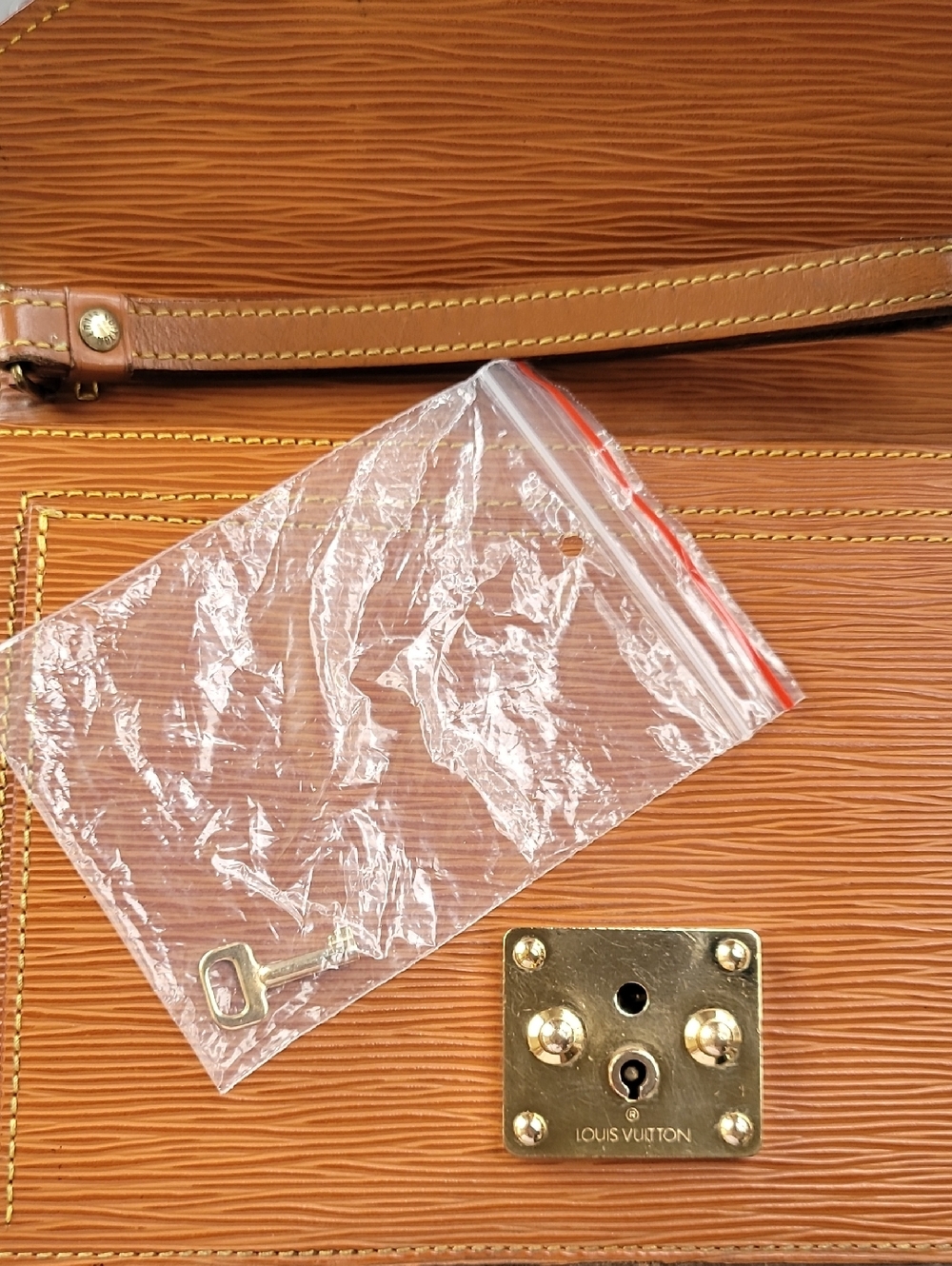 Louis Vuitton Sellier Dragonne Clutch Handbag Epi Leather Sienna Brown - Picture 9 of 16